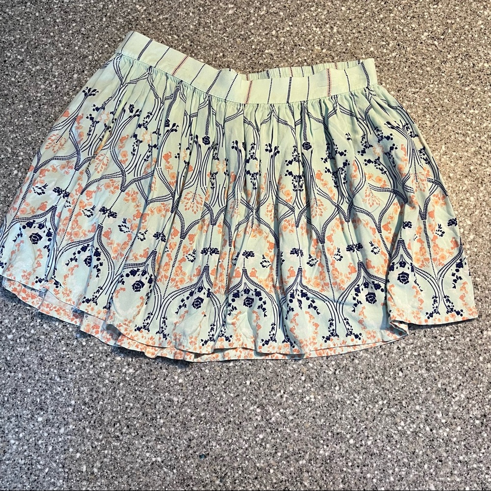Arizona Blue and Coral skirt size medium